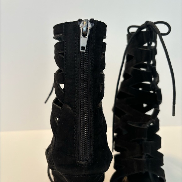 NEARLY NEW! CHARLOTTE RUSSE BLACK FAUX SUEDE STRAPPY LACE UP SPIKED HEEL BOOTIES - Picture 7 of 8